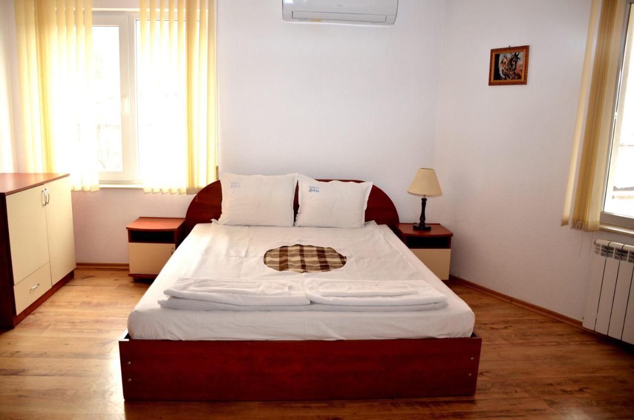 Family Hotel Daisy Borino 외부 사진