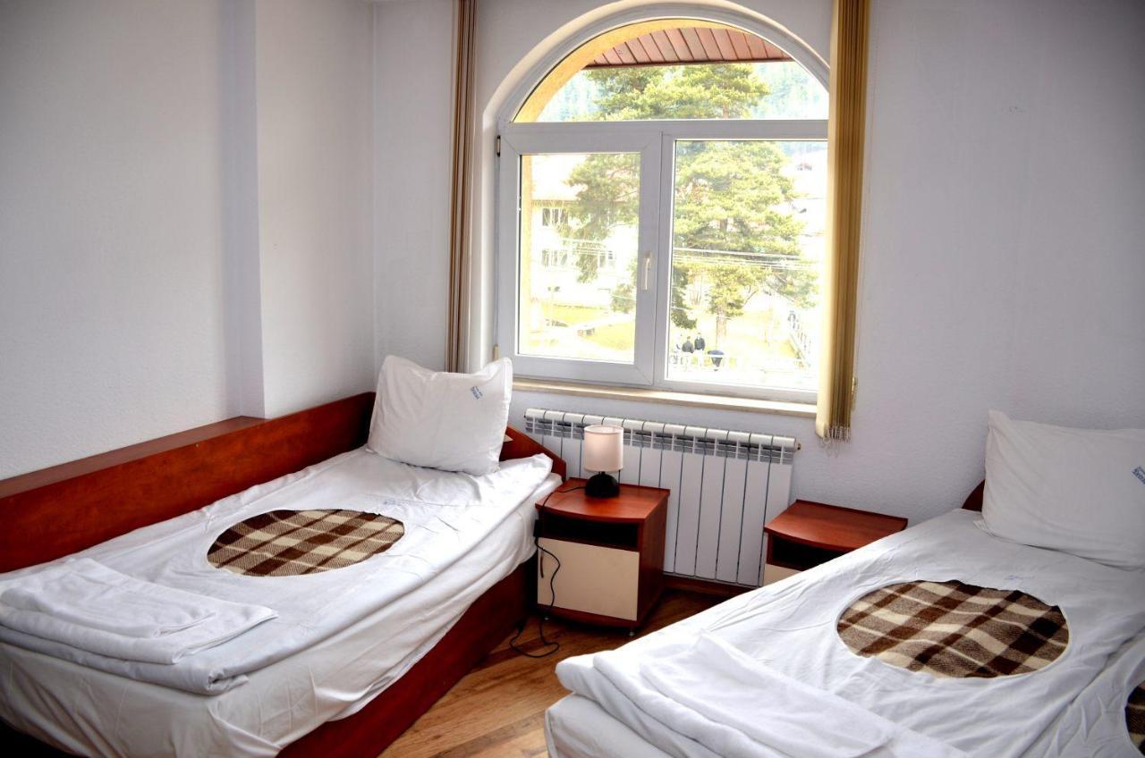 Family Hotel Daisy Borino 외부 사진