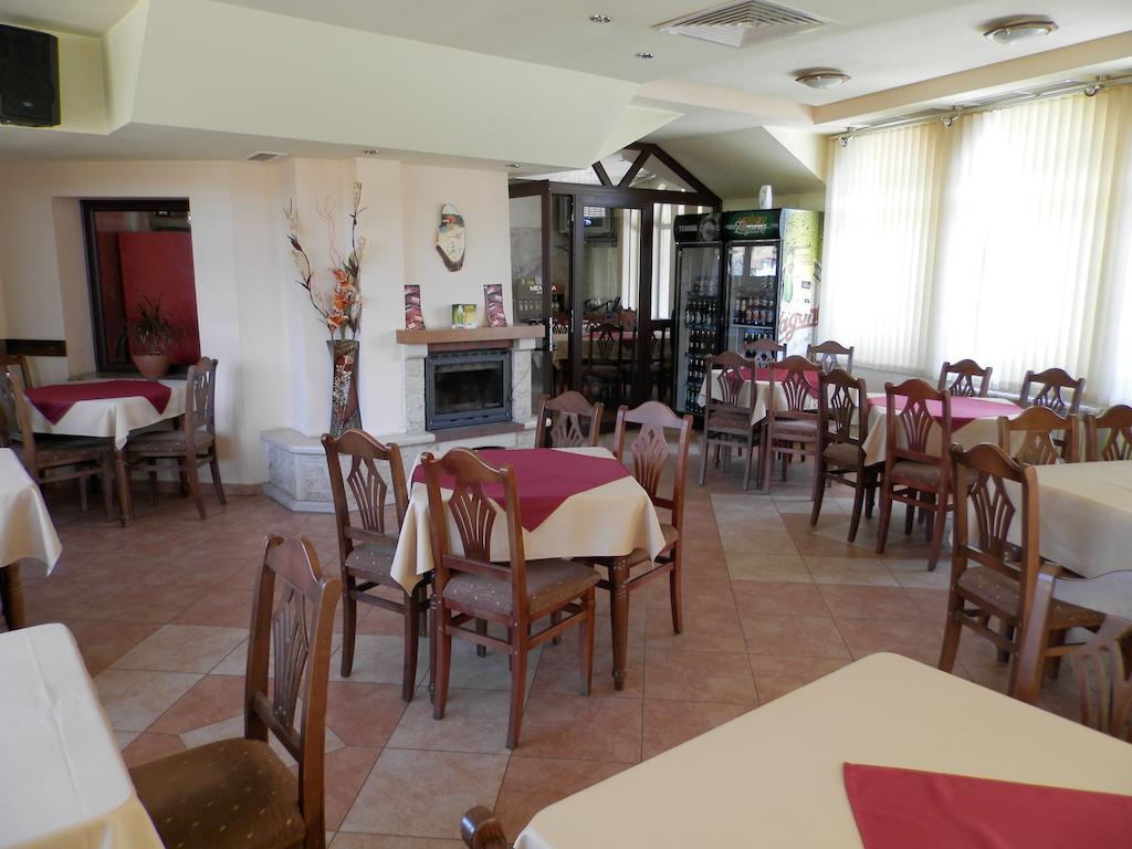 Family Hotel Daisy Borino 외부 사진